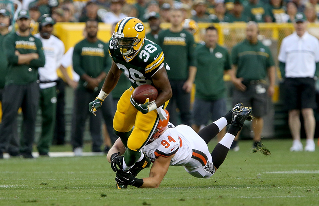 Packers top Browns without Aaron Rodgers