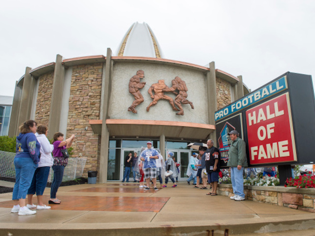 Hall of Fame refunding ticket, hotel costs for canceled game