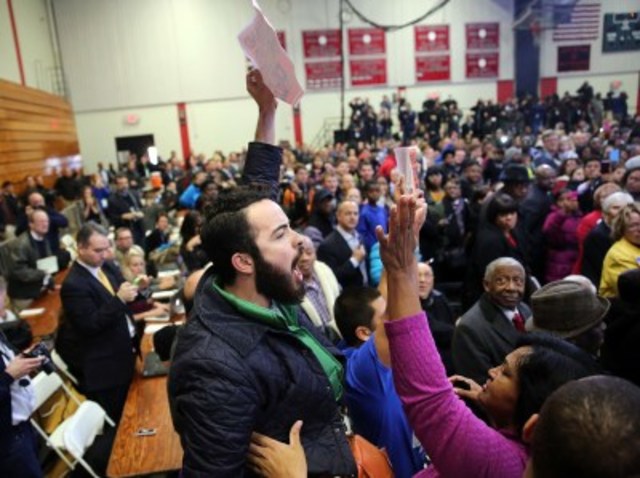 GOP bill would discipline hecklers at college speeches