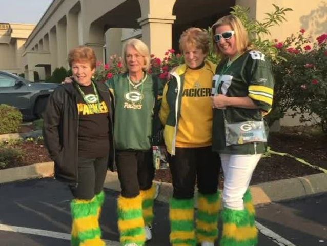 Packers fans travel to Atlanta to support the green and gold